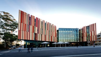 Khám phá ngành học và học bổng từ Macquarie Global Pathways