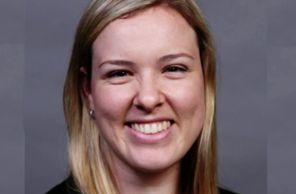 Cô Olivia Mornet Quản lý, Chương trình sinh viên và Đối tác, Trường Kinh doanh Monash