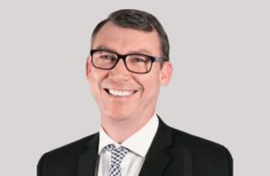 Ông Matt Monkhouse Giám đốc Tuyển sinh và Phát triển Toàn cầu, Khu vực Đông Nam Á và Lục địa Á Âu